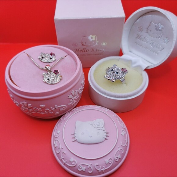 Hello Kitty Necklace Ring Lot 2000s Y2K Rhinestone Bling Prom Party Jewelry Set - Picture 1 of 13